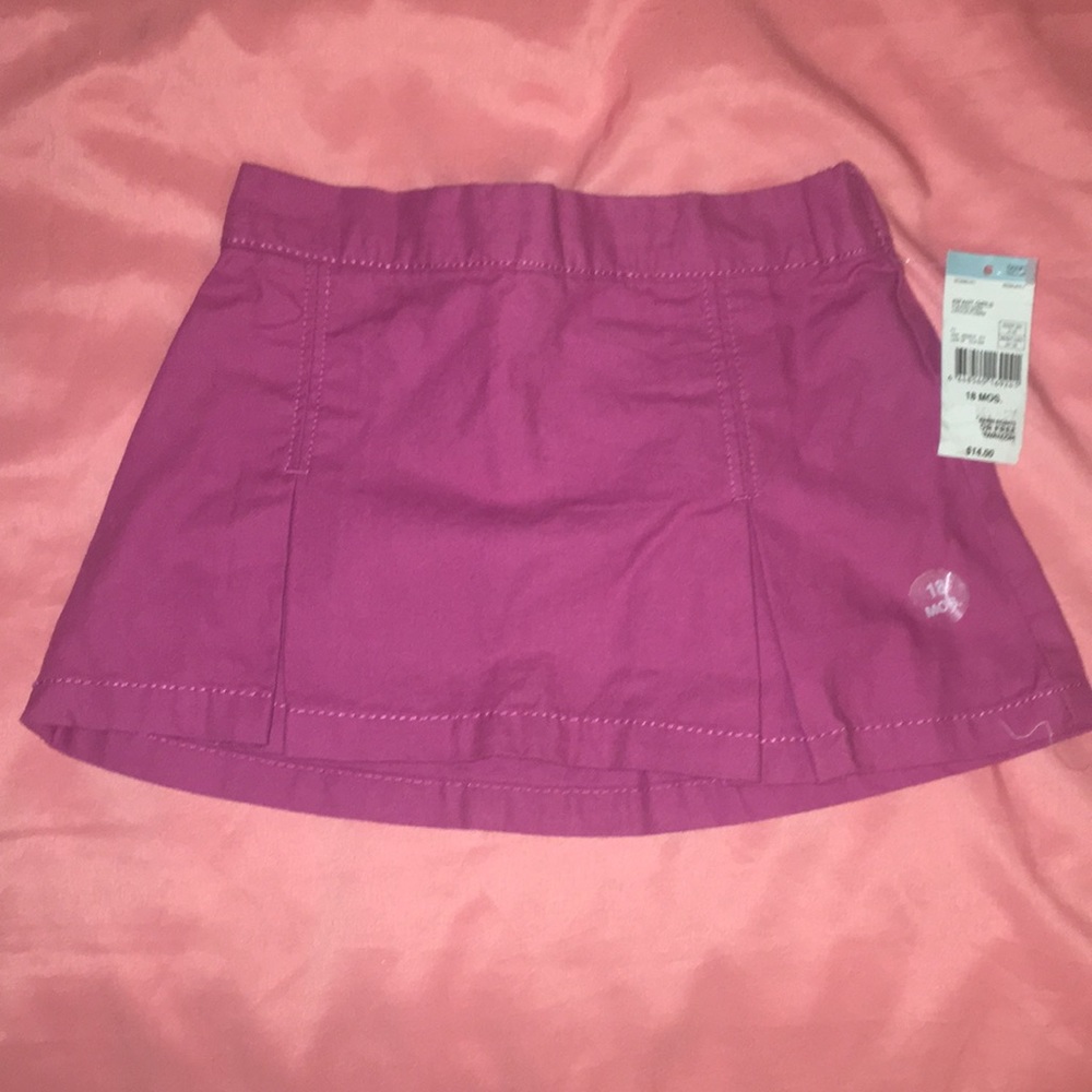 Pleated skirt